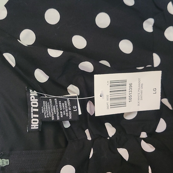 Hot Topic Black White Polka Dot Sweetheart Swing Dress NWT - Picture 3 of 5